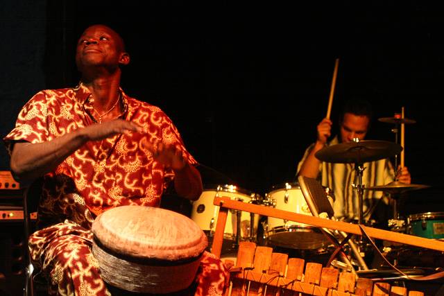 Souleymane Coulibaly and Cyril Regamey with Stratrometric at the Chorus, Lausanne, Switzerland,2005
