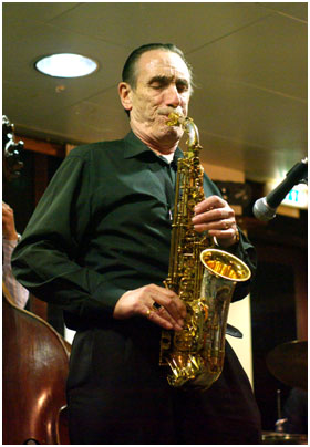 Peter King 22078 Jazz Hastings Club, Hastings, East Sussex, UK. 11th Feb. 2008