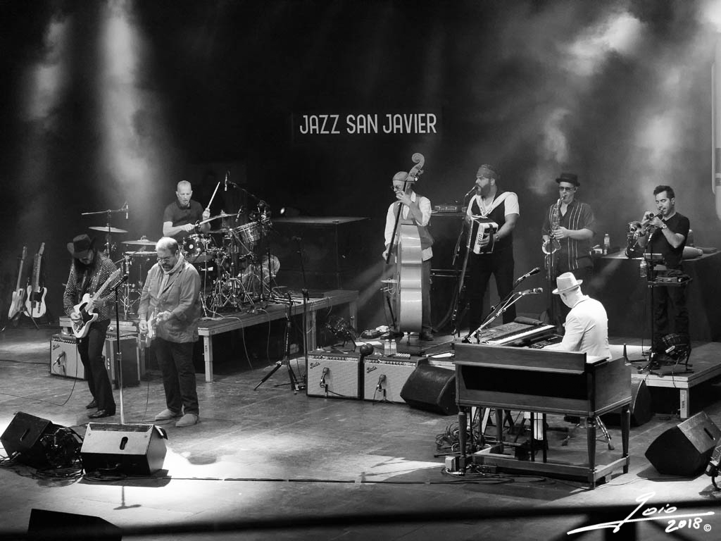 The Mavericks-2018-(2)