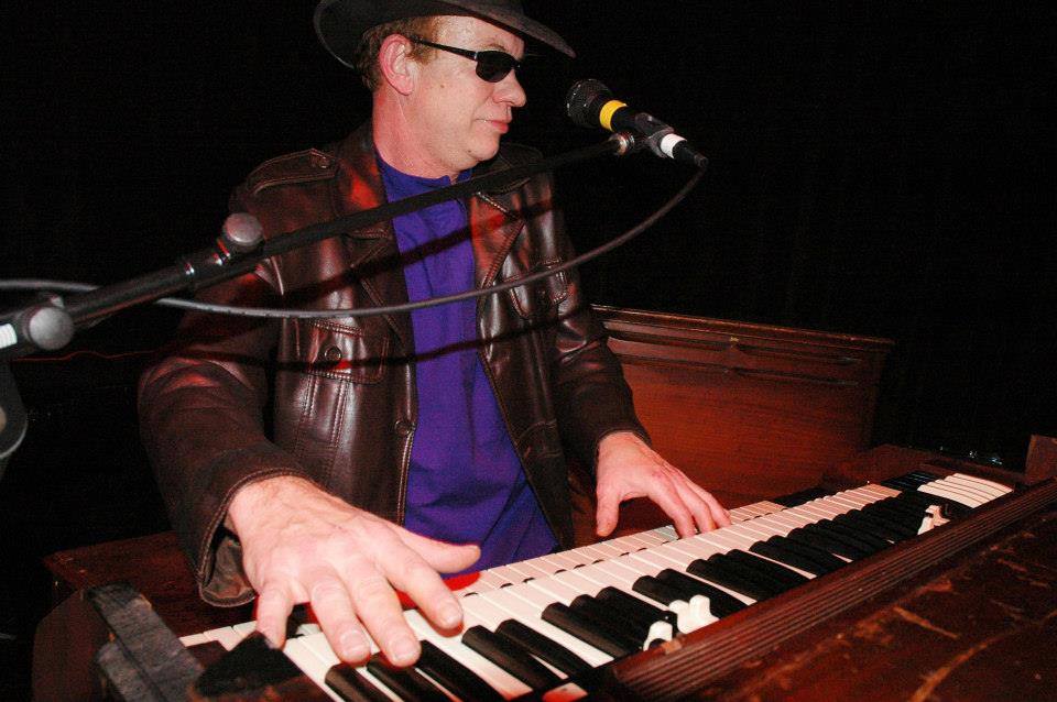 Ray Vanderby at the organ