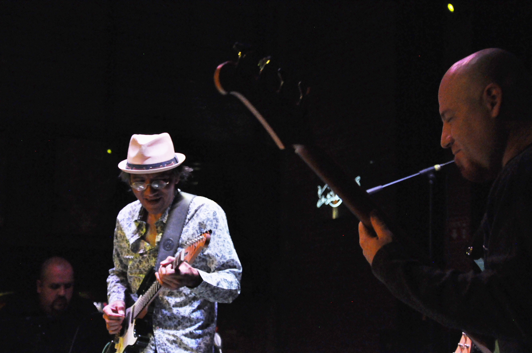 Lalo Galvan En el Old Jack's Studio de Guadalajara, Jalisco, M — jazz photo by Lalo Galvan | All About Jazz