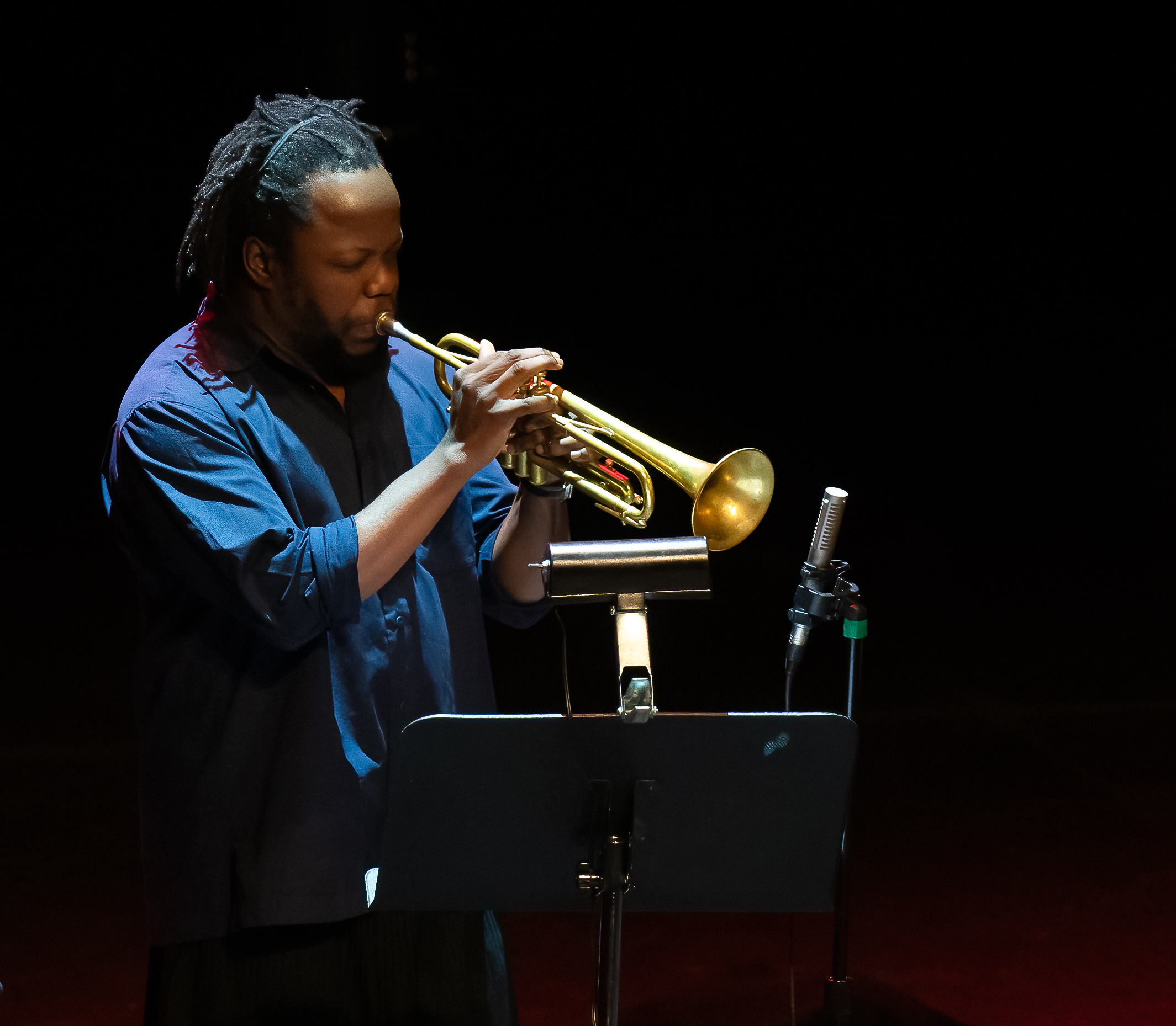 Ambrose Akimusire With Dave Holland At The 2024 Montreal Jazz Festival — jazz photo by Dave Kaufman | All About Jazz