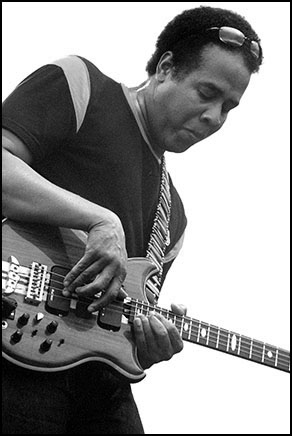 Stanley Clarke<br>2003 JVC Jazz Festival in Newport R.I.