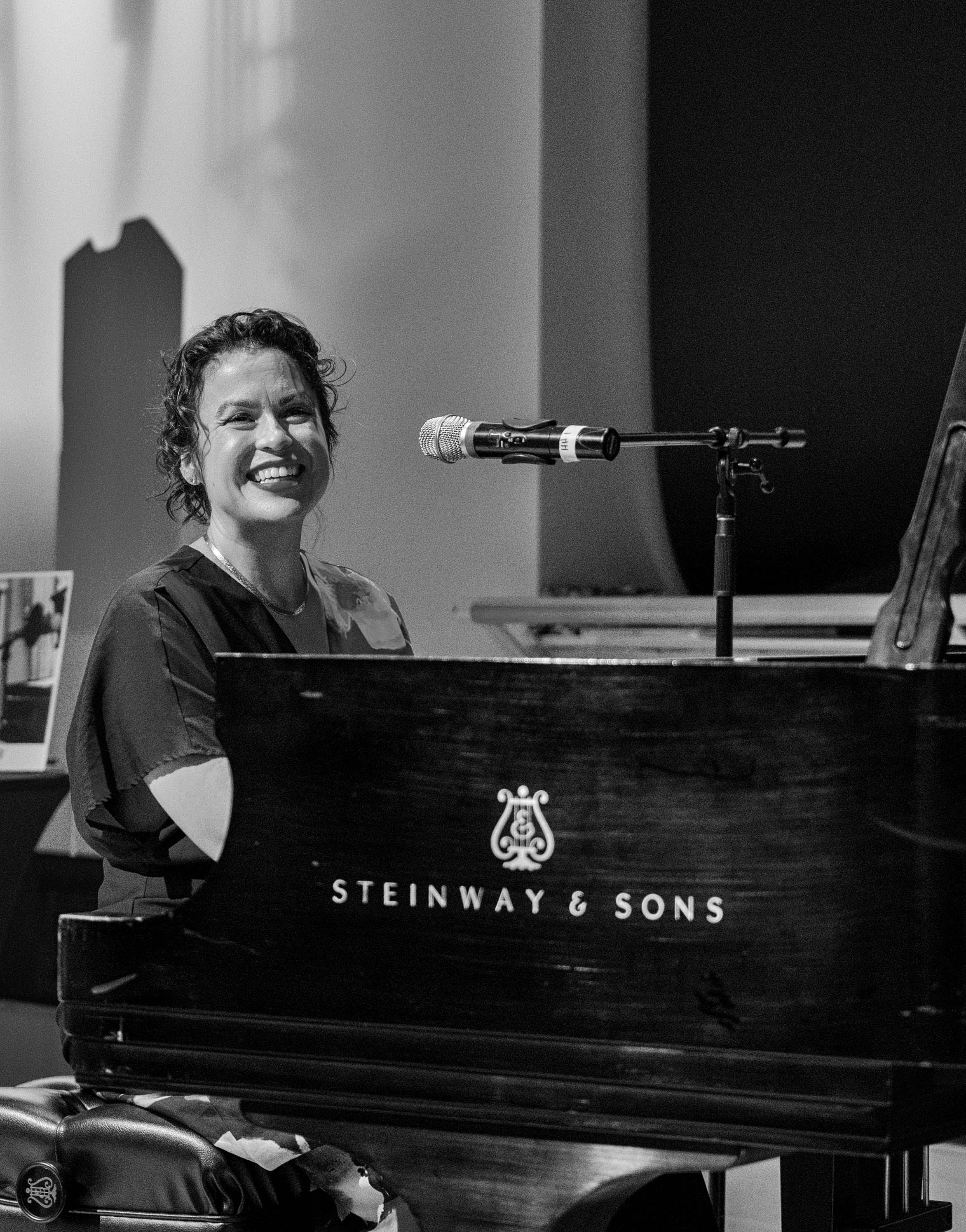 Champian Fulton — jazz photo by Mark Robbins | All About Jazz