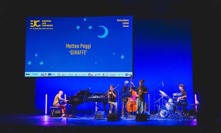 Matteo Paggi 'Giraffe'