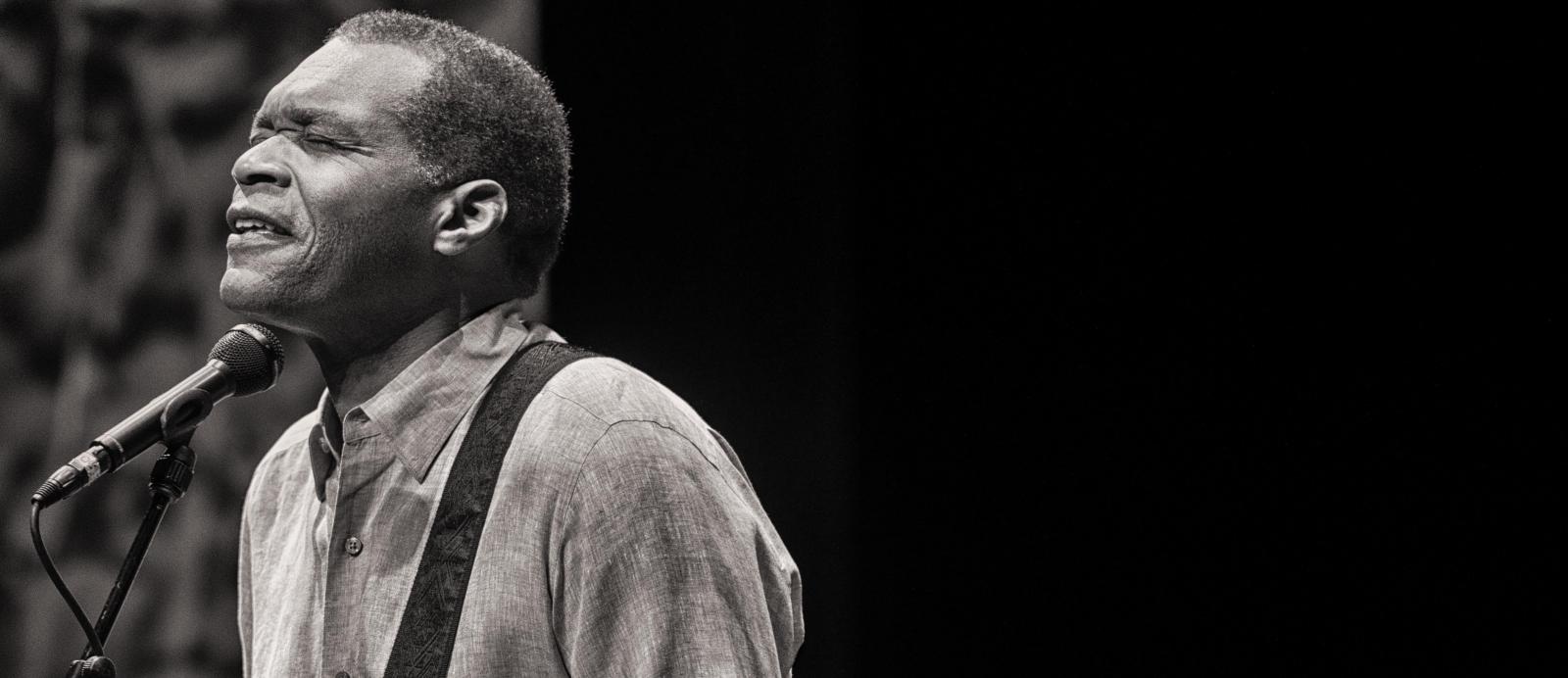 Robert Cray