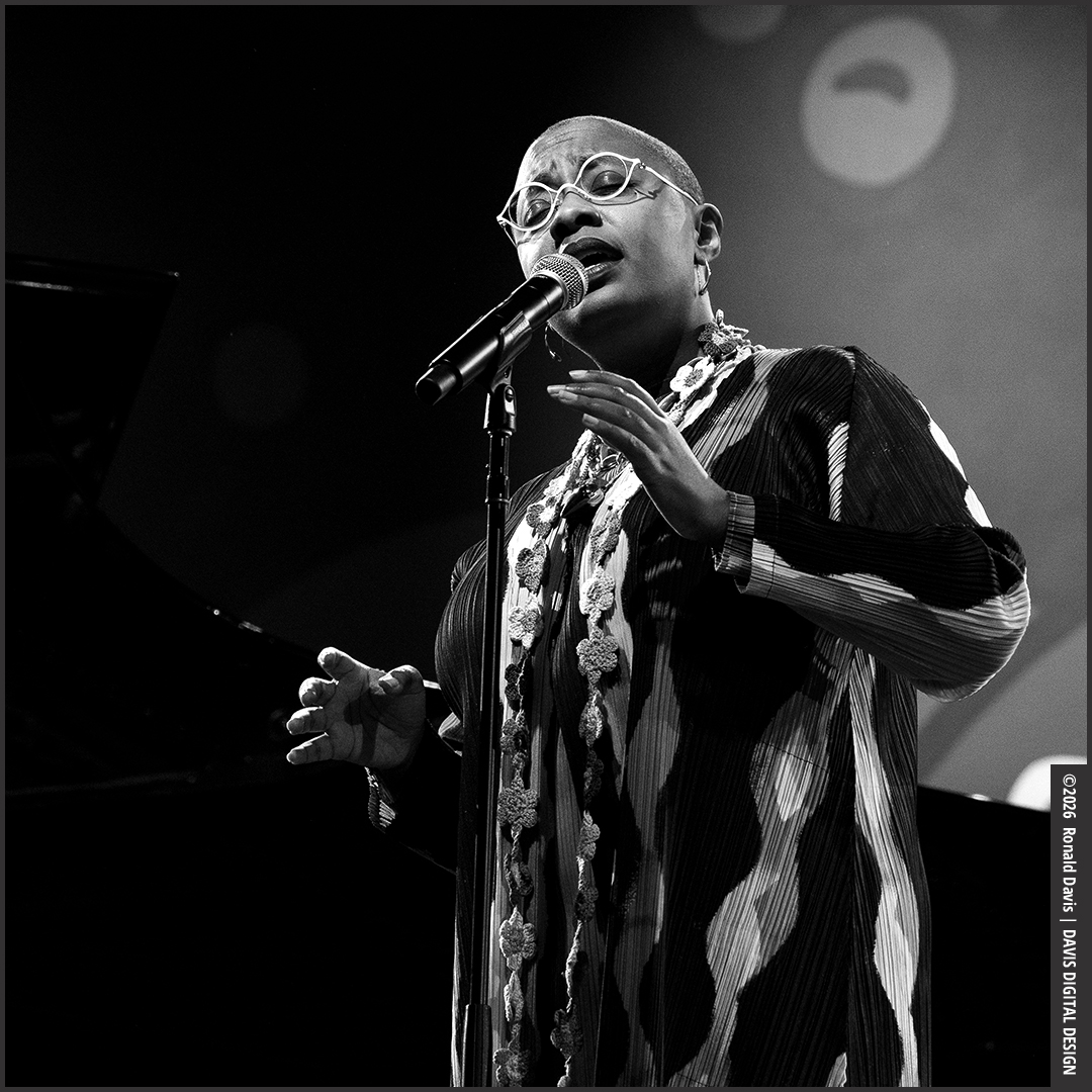 Cécile McLorin Salvant — jazz photo by Ronald Davis | All About Jazz