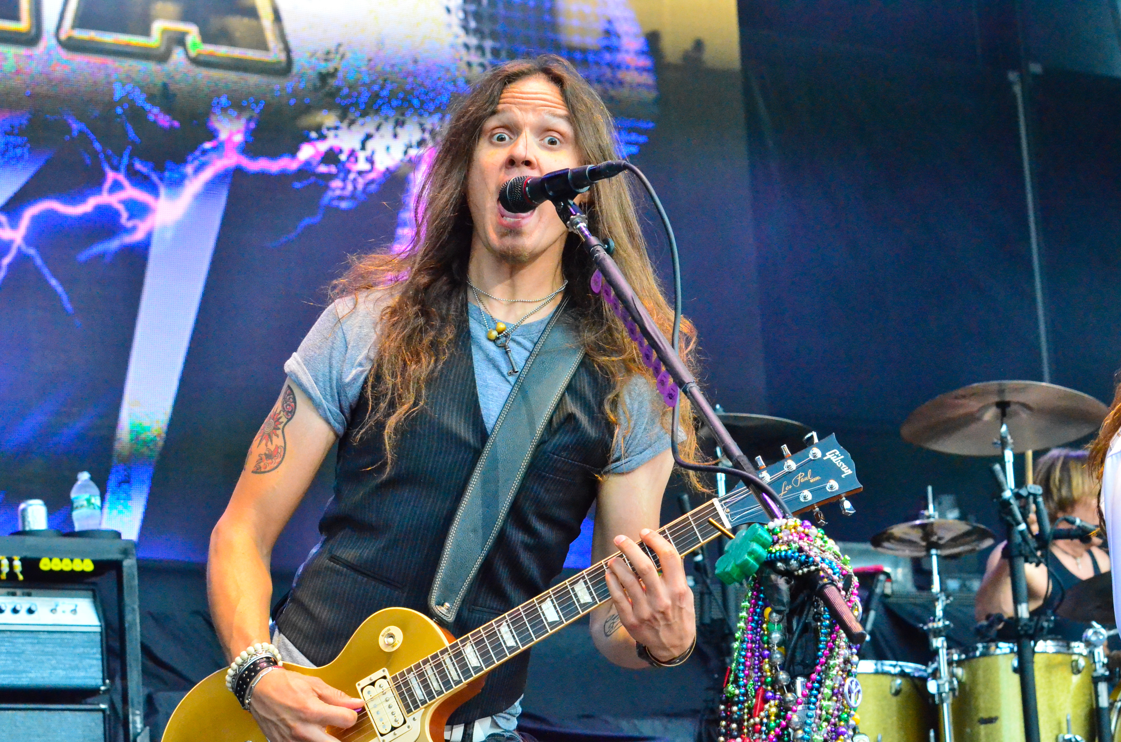 Tesla at Nikon at Jones Beach Theater on 7-23-2015. 