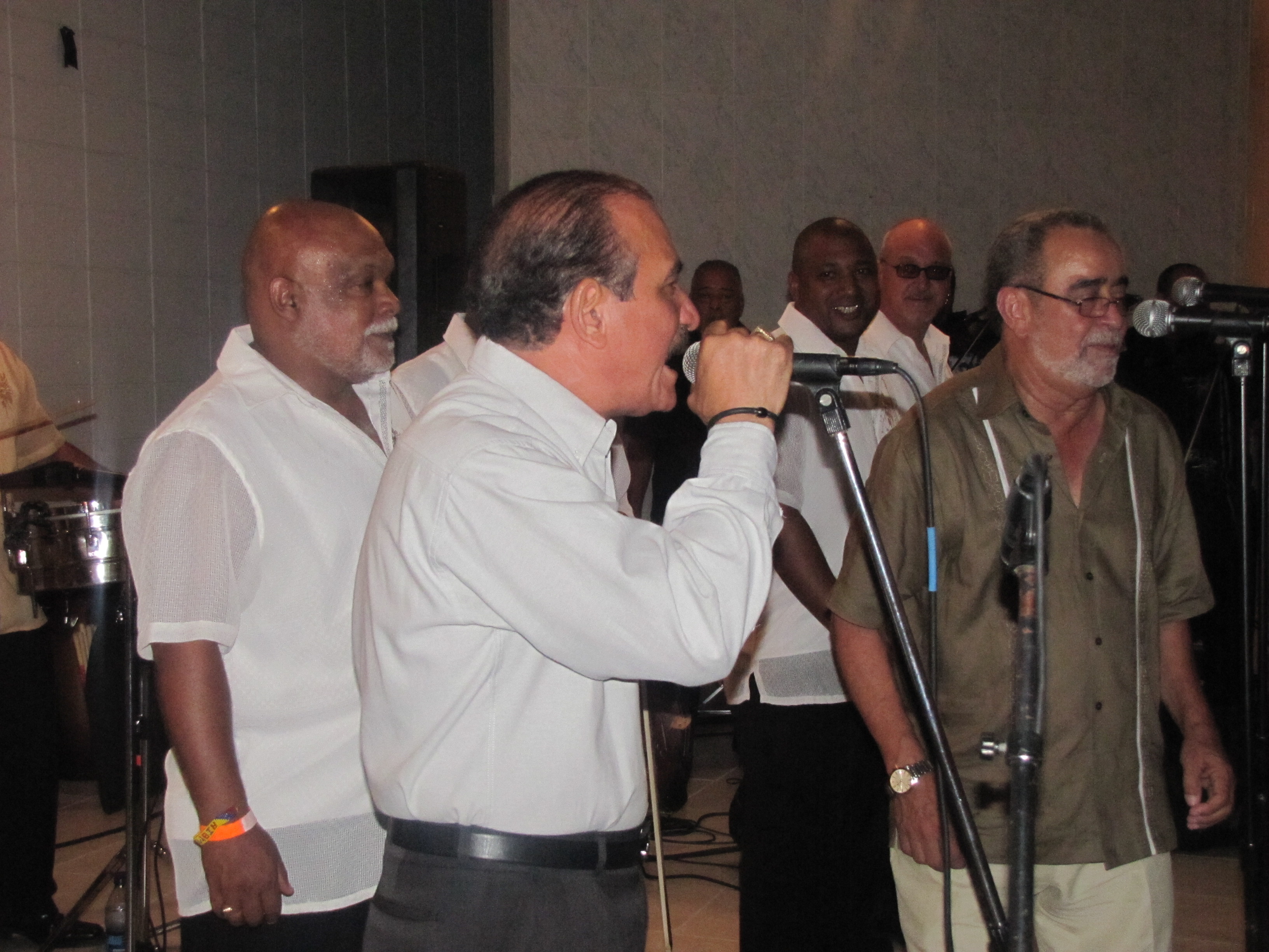 Ernesto bacallao serrano