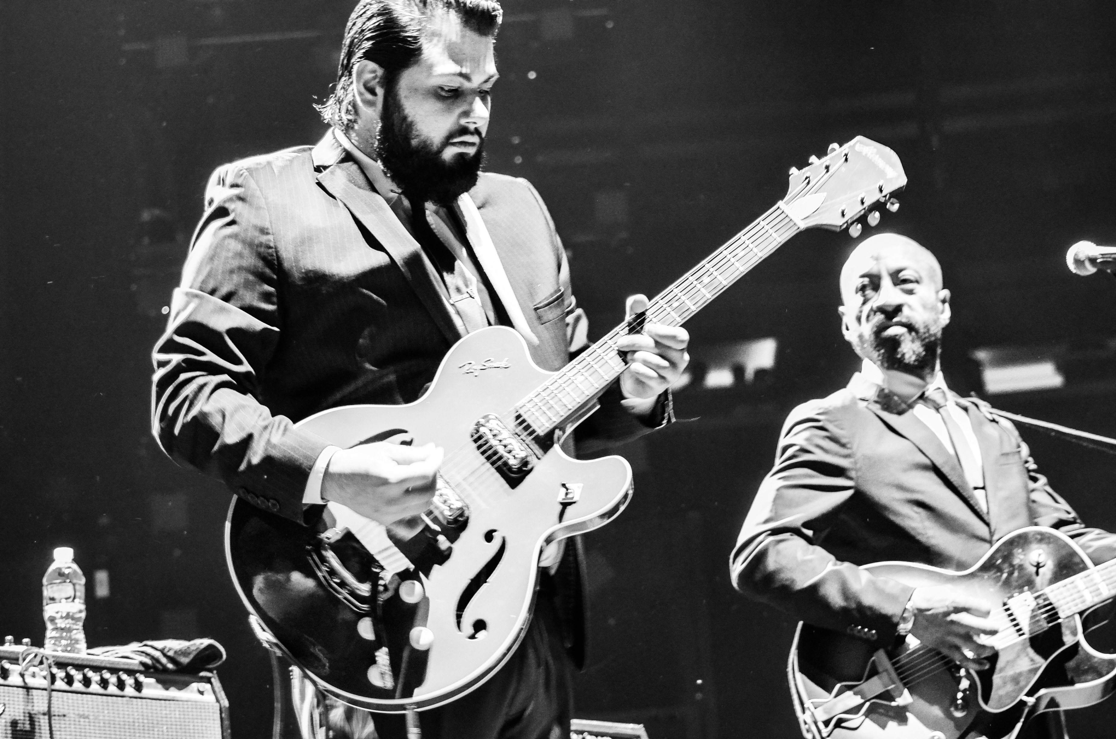 Hall & Oates plus Sharon Jones & The Dap Kings play MSG, 2-19-2016. 