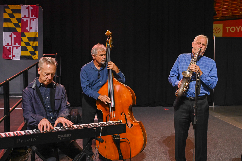 Tom Ruggieri Trio