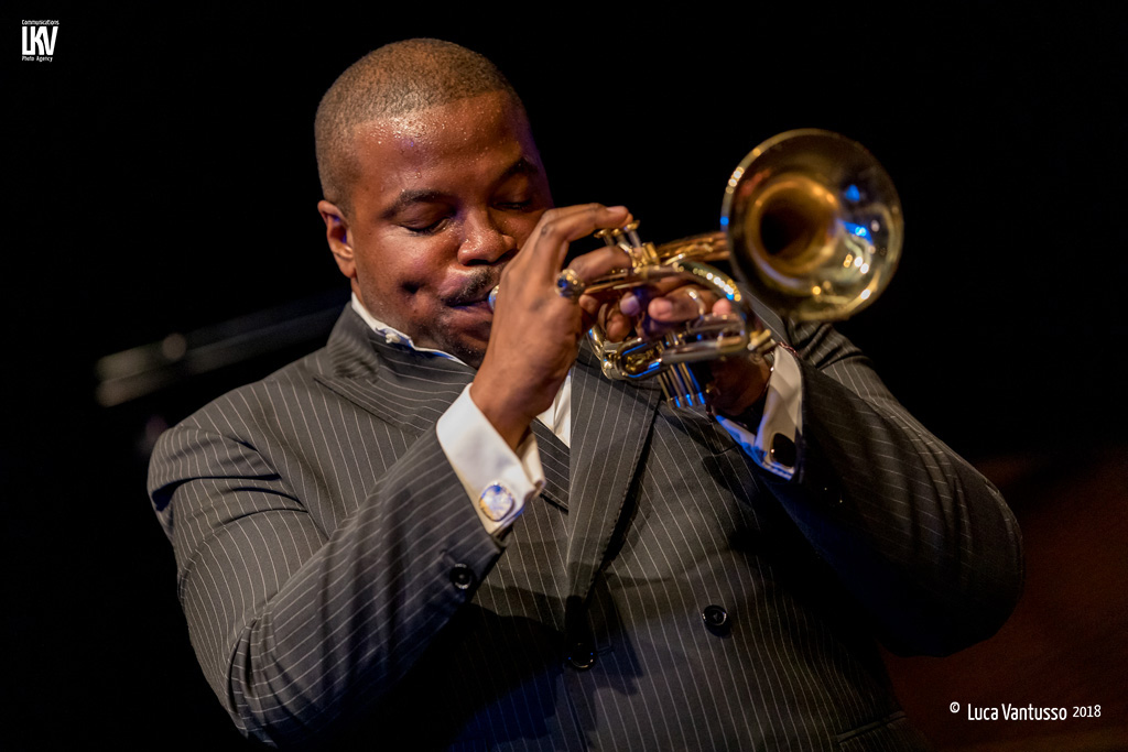 Blue Note Milano 28.10.18 Jeremy Pelt Quartet on stage with Victor Gould on piano, Rashaan Carter on bass and Allan Mednard on drums. © Luca Vantusso for LKV Photo Agency