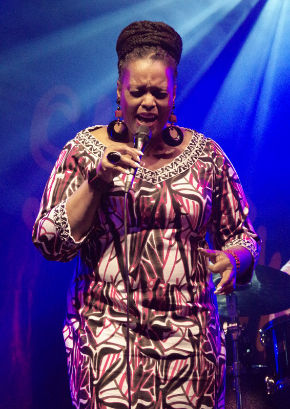 Dianne Reeves