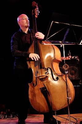 Scott Colley with the "Scott Colley Quartet" at the Sud Des Alpes, Amr, Geneva, Switzerland, 2005