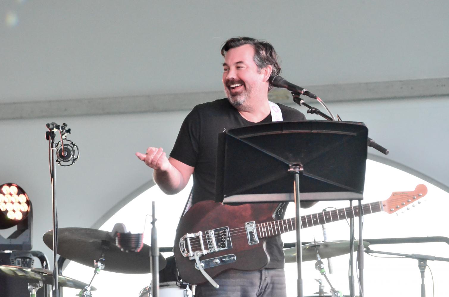 Duncan Sheik and Suzanne Vega Sunset Concert at Sands Point Preserve Conservancy on 9-25-2016.
