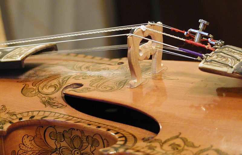 Hardanger fiddle detail