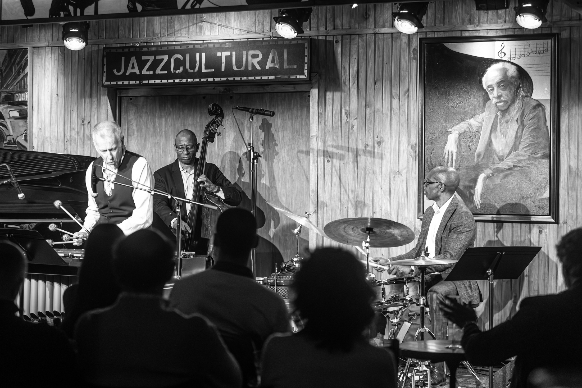 Joe Locke Quartet   — jazz photo by Tanja Momcilovic | All About Jazz