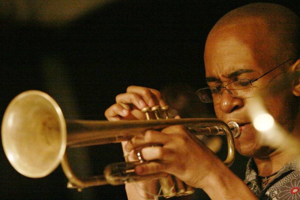 Jonathan Finlayson with "Steve Coleman and the Five Elements" at the Jazz Gallery, Manhattan, New-York, USA, May 2006