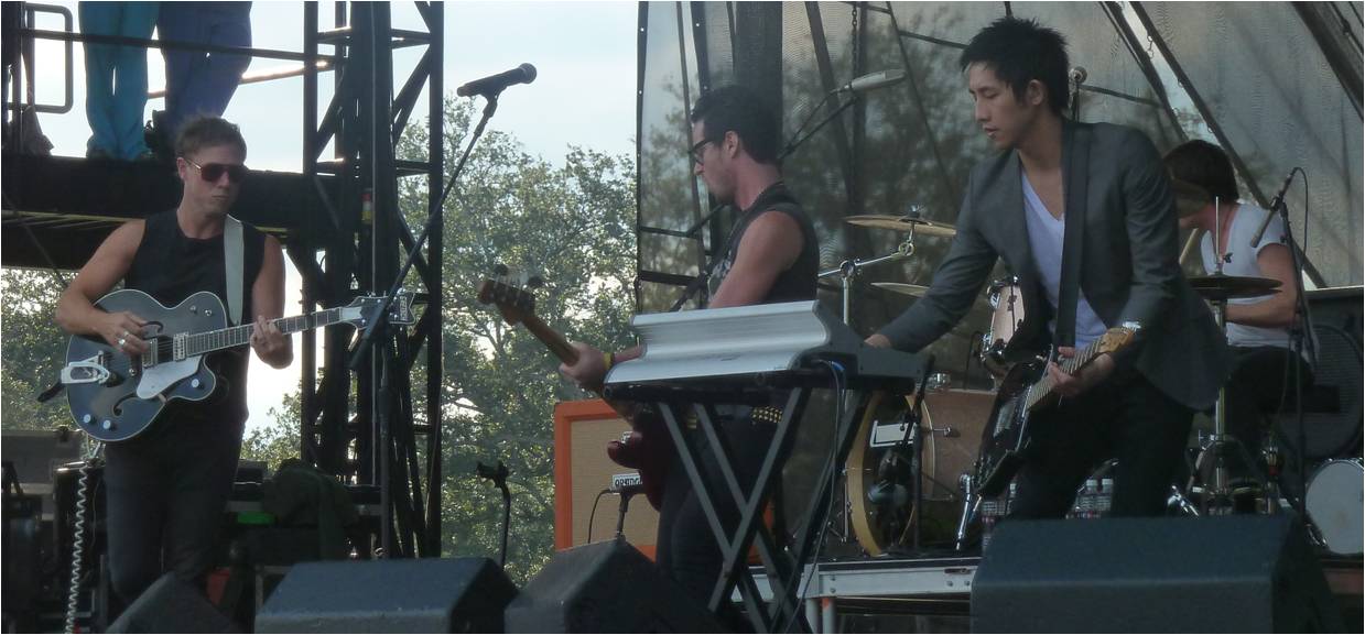 The Airborne Toxic Event on the Sony Make.Believe Stage on 10-31-10 -- Pic 3
