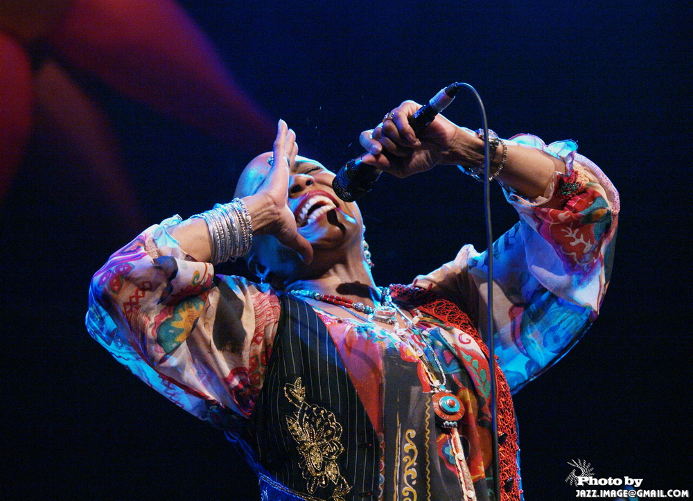 Dee Dee Bridgewater in the Hague Jazz Festival, 2009