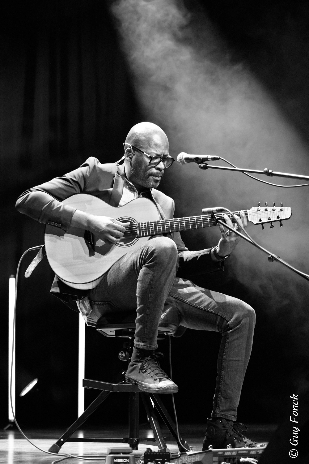 Lionel Loueke 2023 — jazz photo by Guy Fonck | All About Jazz
