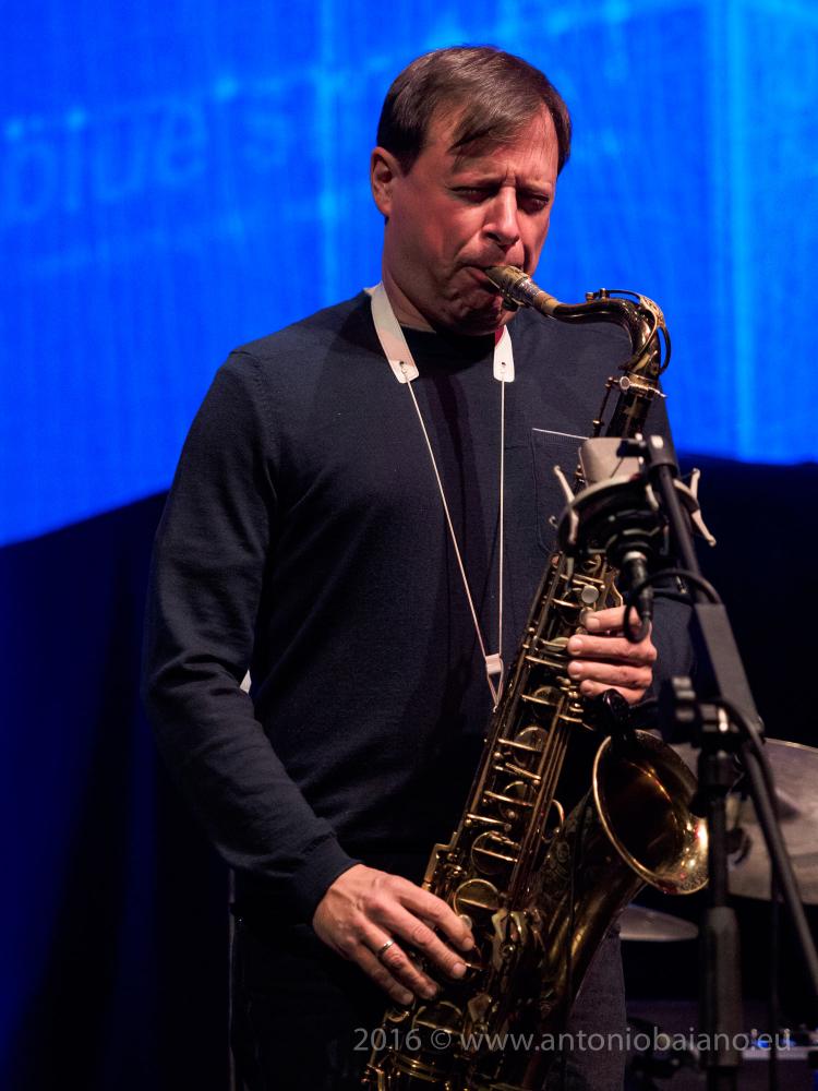 Chris Potter, Aziza