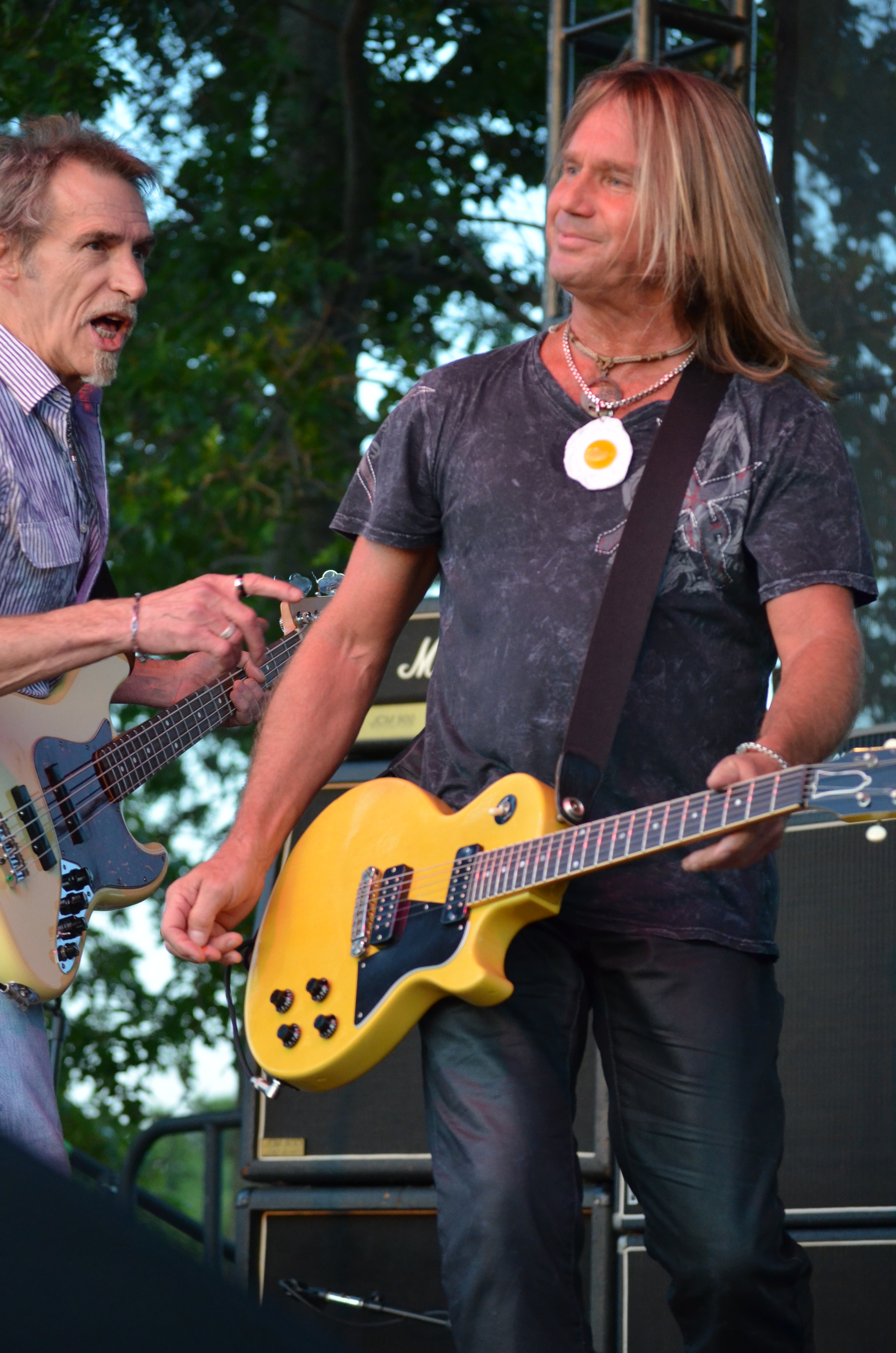 Foghat 13