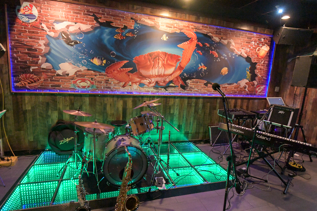 stage at Ocean Crab Cajun Seafood