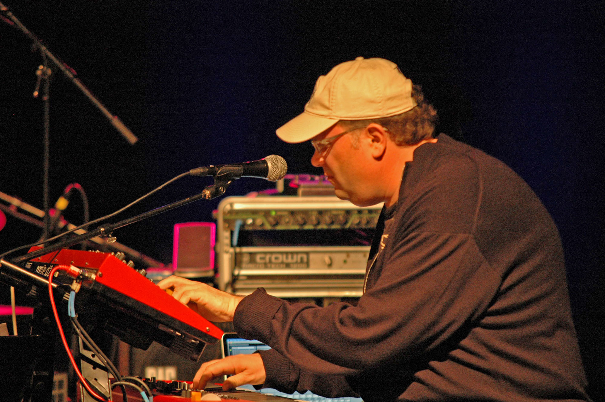 Scott Kinsey, Performing with Human Element at the New Universe Music Festival 2010