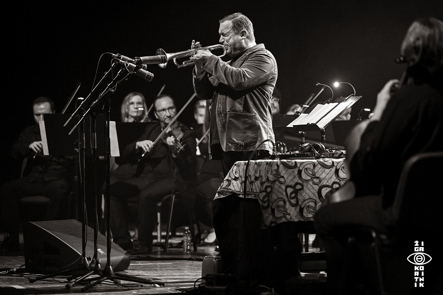 Rob Mazurek Exploding Star Orchestra with Fame's Chamber Orchestra