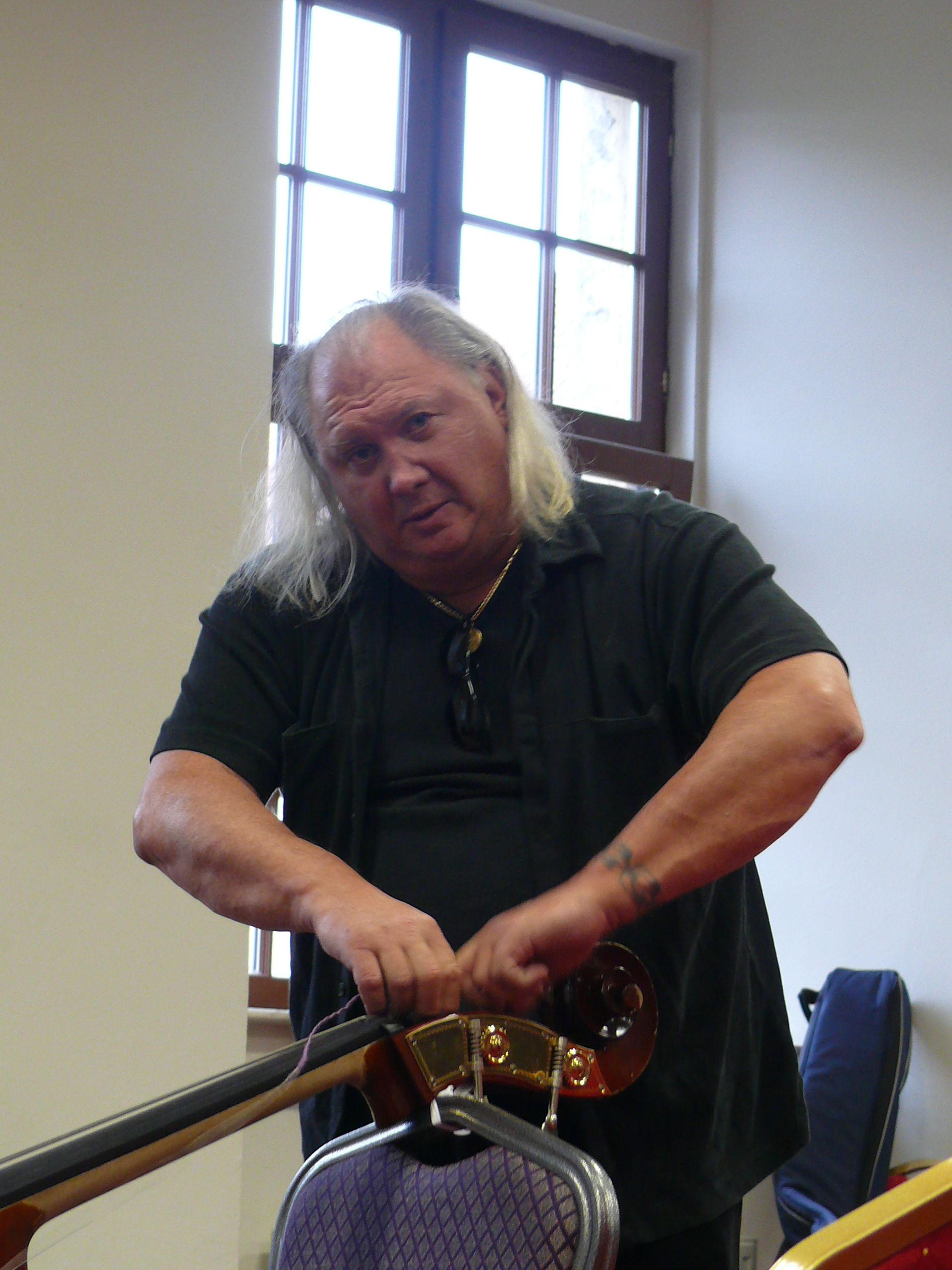 Dominic Duval, Before the Concert