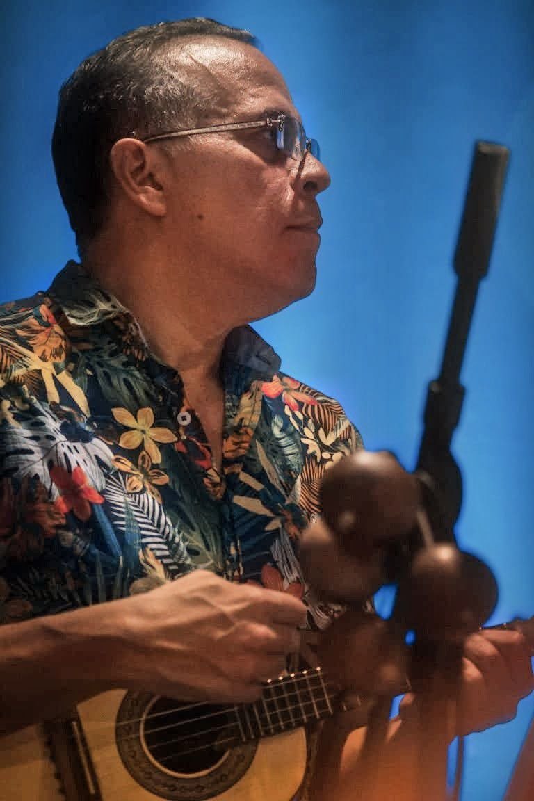 Cavaquinho y Asalatos en Los Galpones — jazz photo by Pedro Isea Herrera | All About Jazz