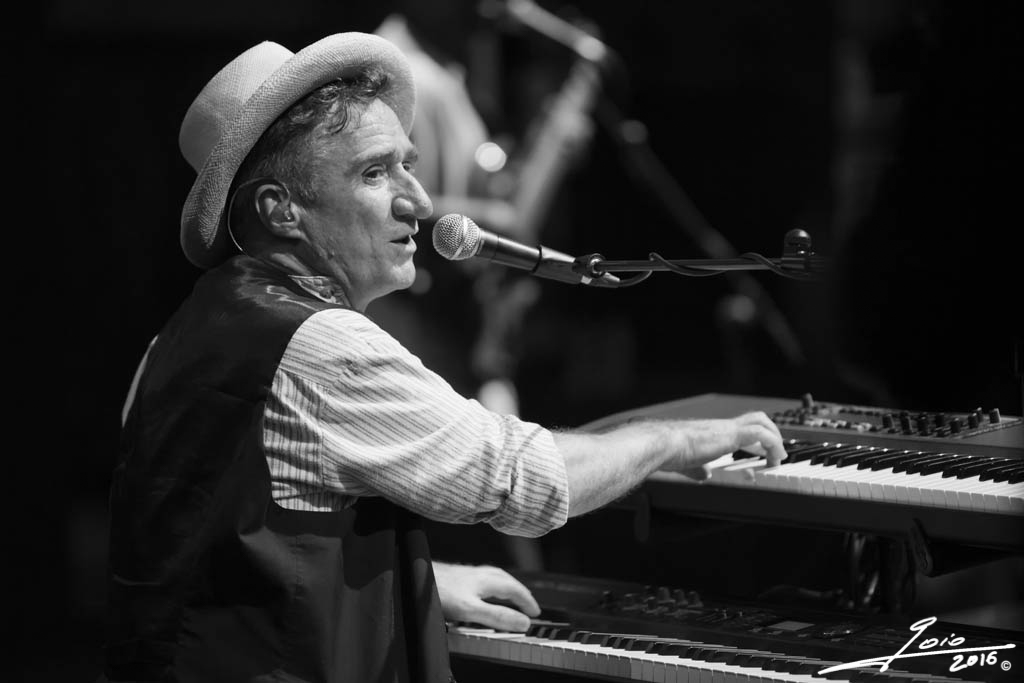 Jon Cleary-2016-(1)