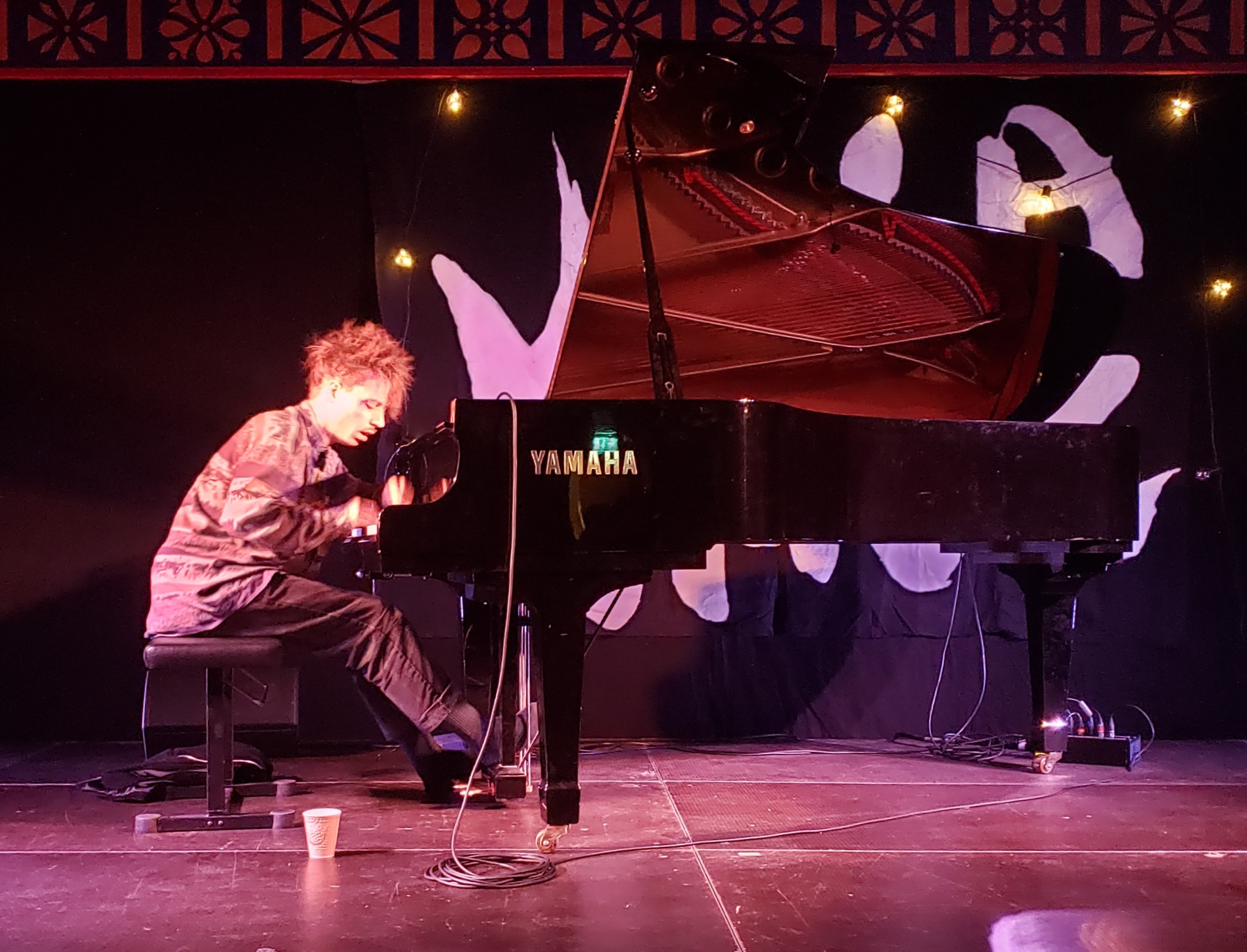 Jeppe Zeeberg, solo piano