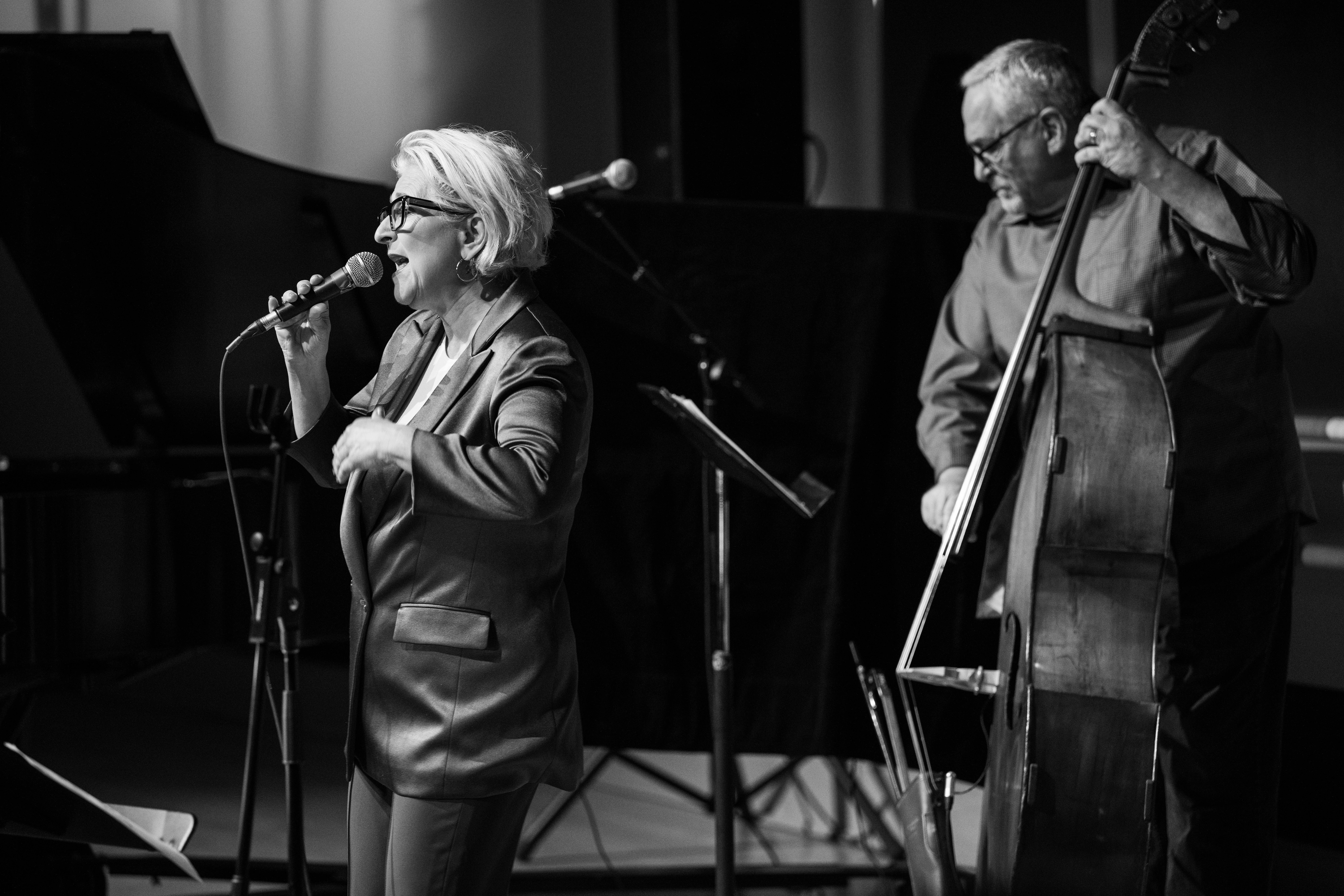 Janis Siegel with the Jimmy Masters Trio