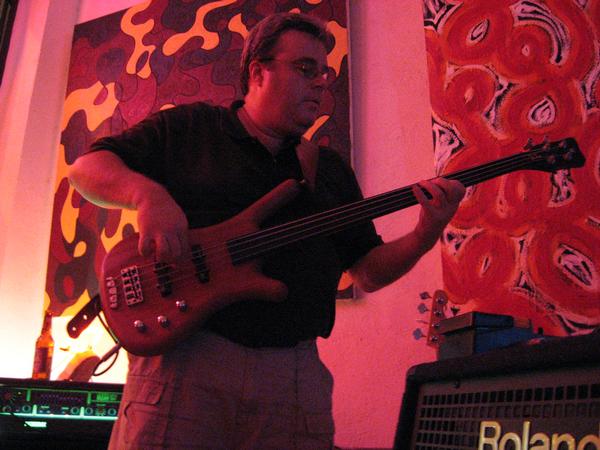 Don McCarter, Bass Guitar