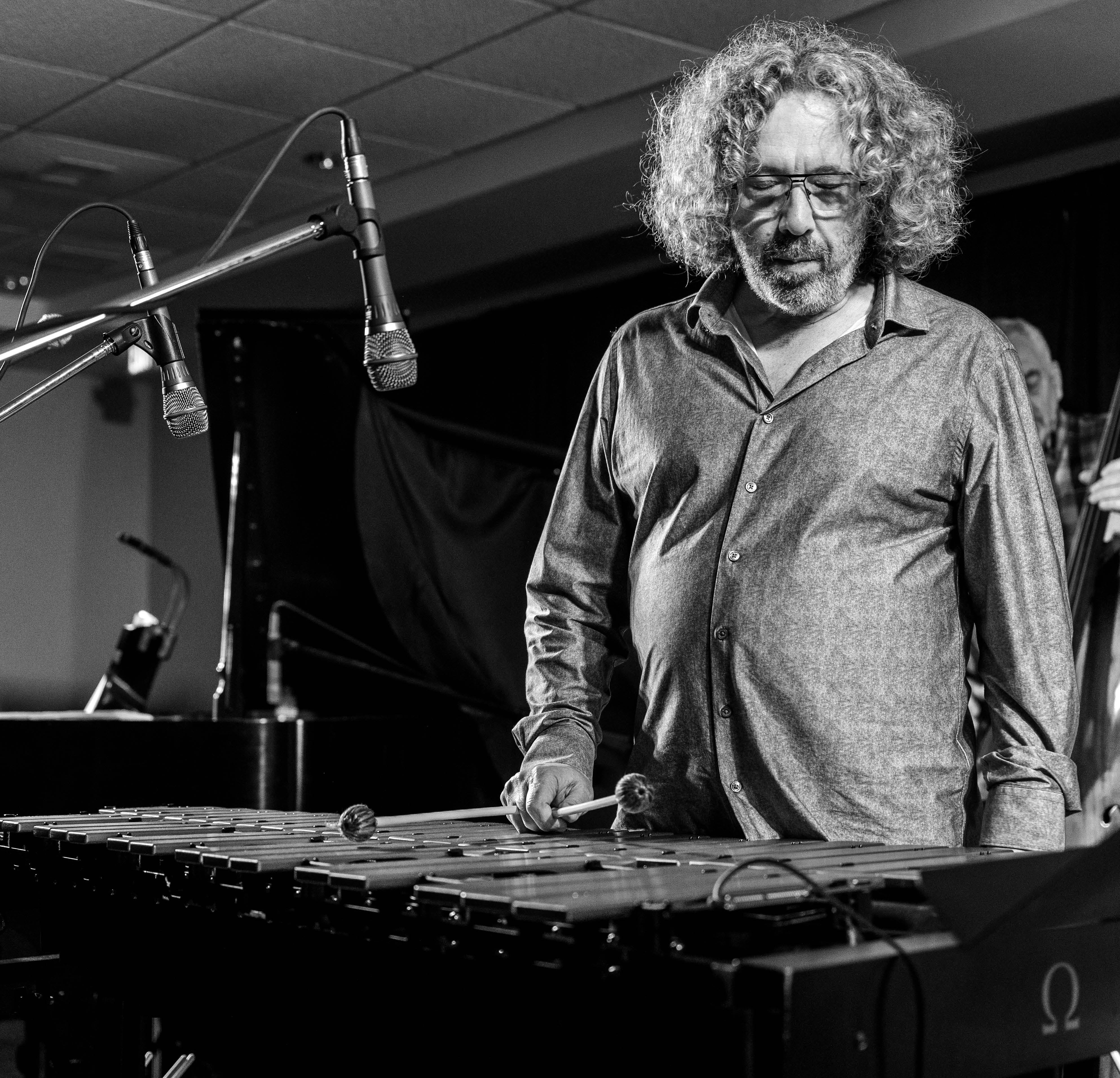 Tony Miceli with the John Toomey Trio