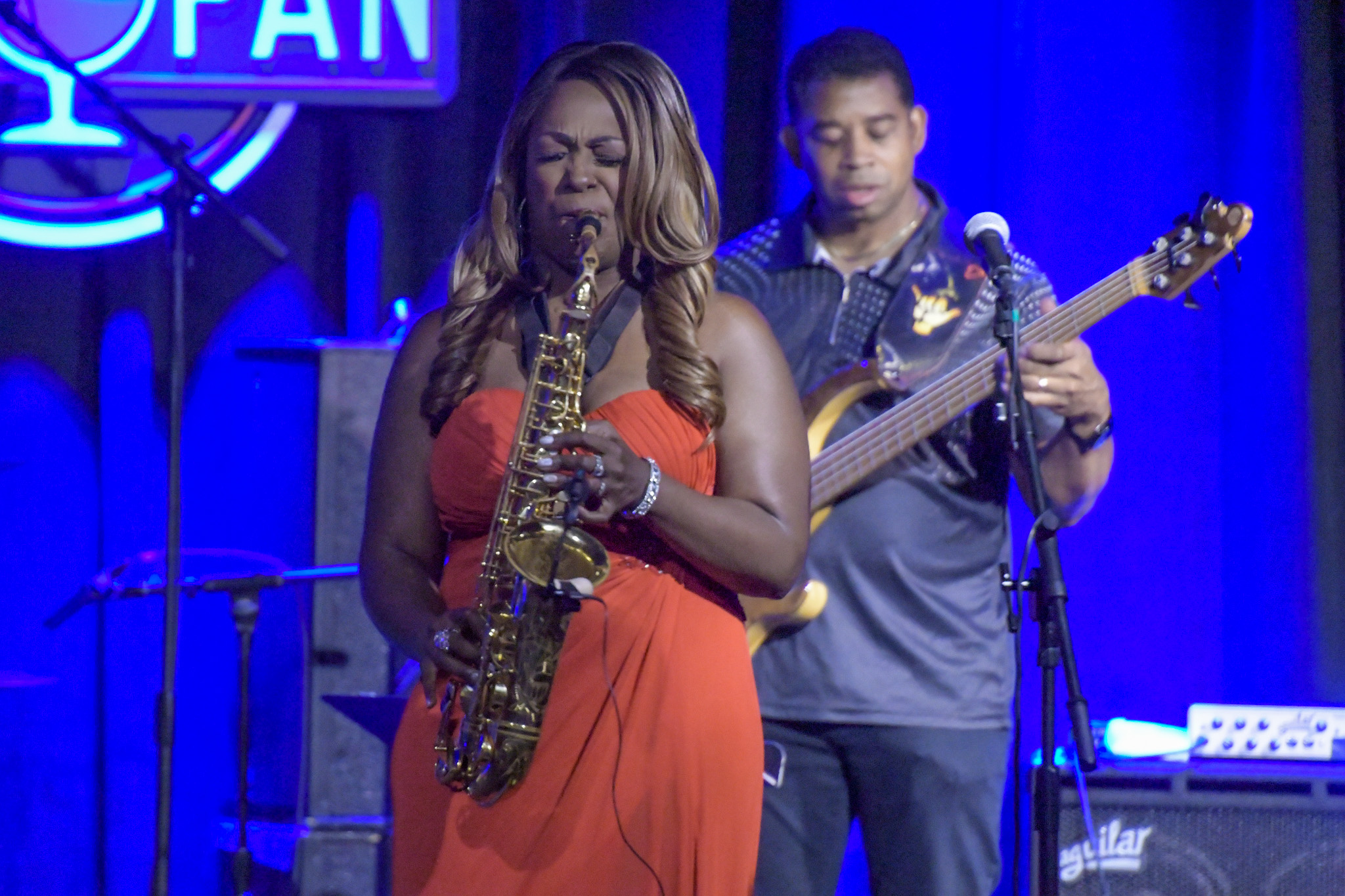 Jeanette Harris - sax