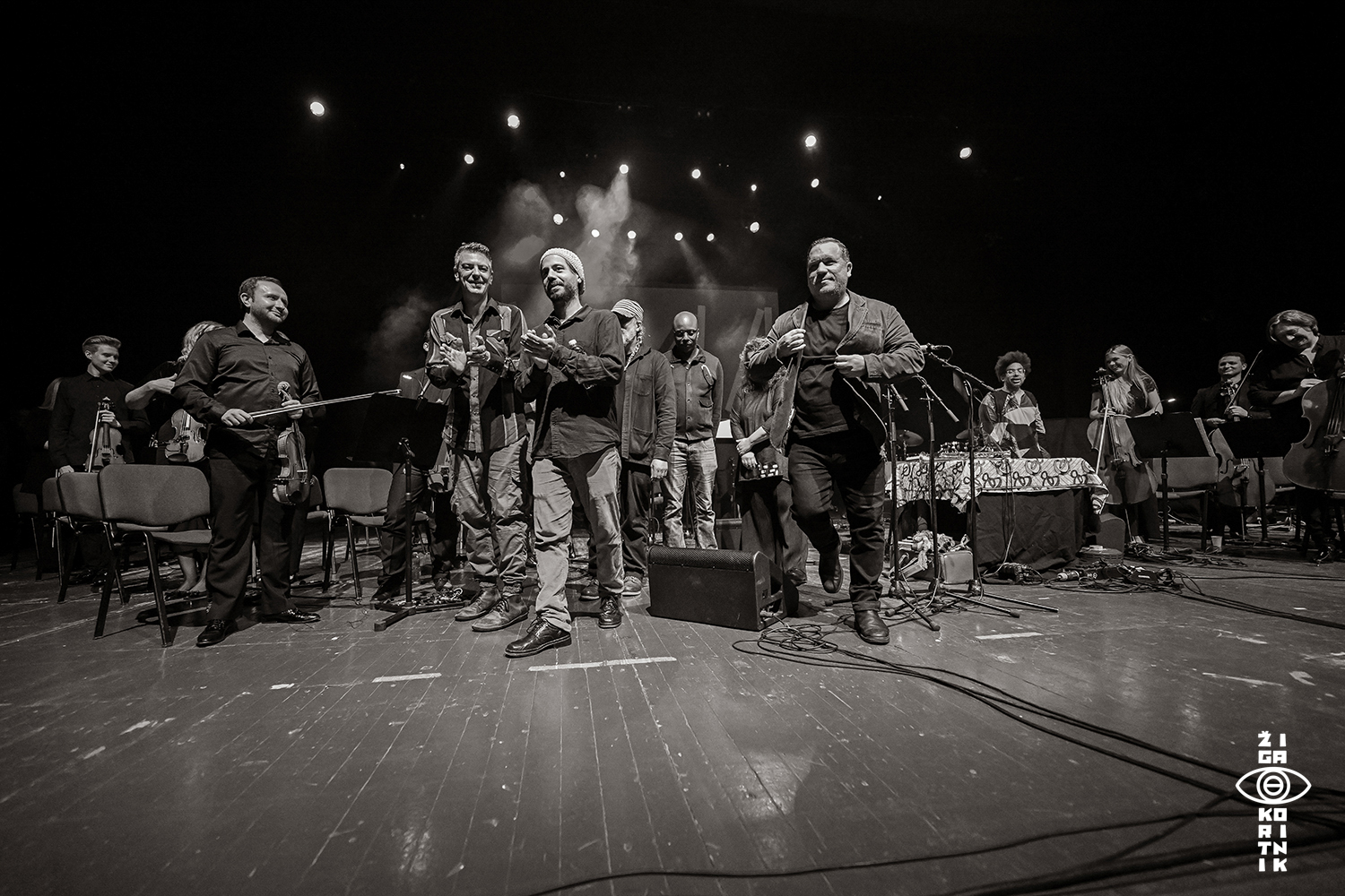 Rob Mazurek Exploding Star Orchestra with Fame'S Chamber Orchestra