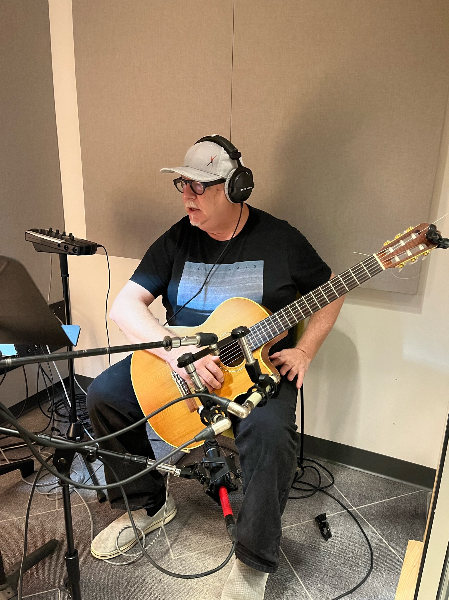 Alan Schulman in the Studio — jazz photo by Alan Schulman | All About Jazz