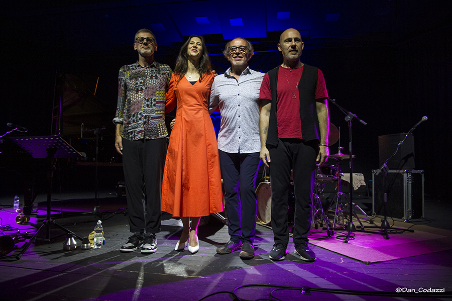 Olivia Trummer trio featuring Fabrizio Bosso