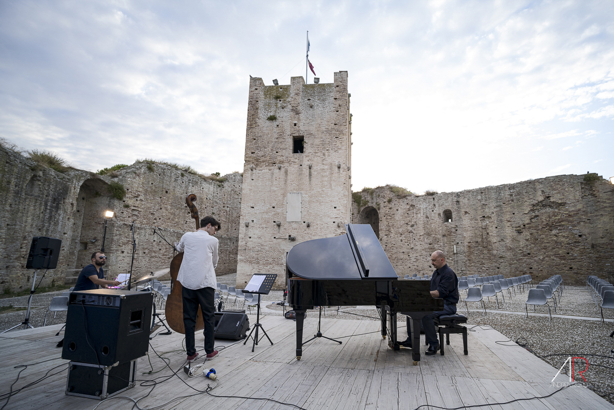 Michele Sperandio Trio