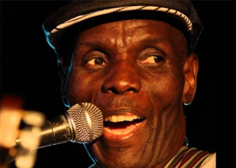 Oliver Mtukudzi