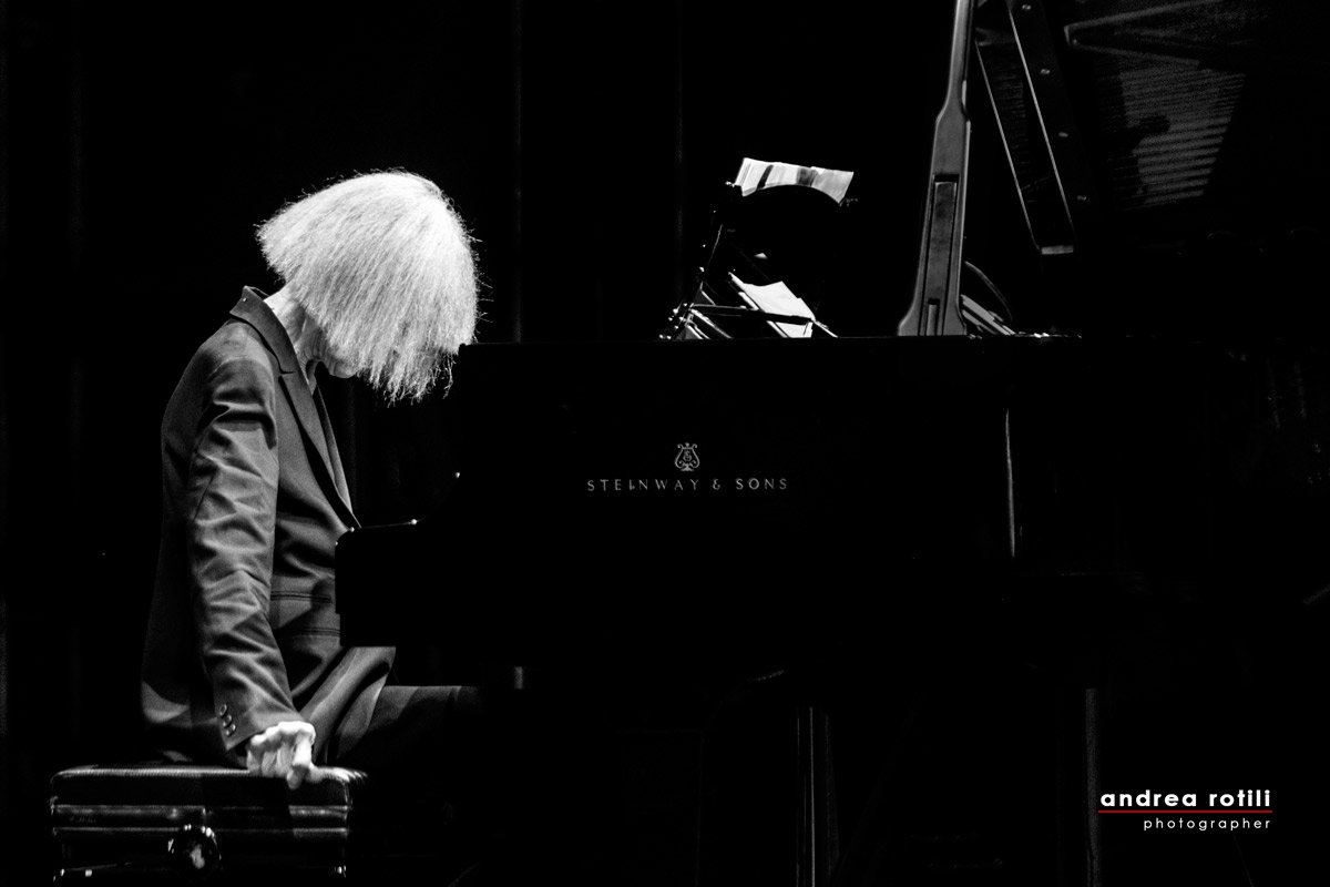 CARLA BLEY