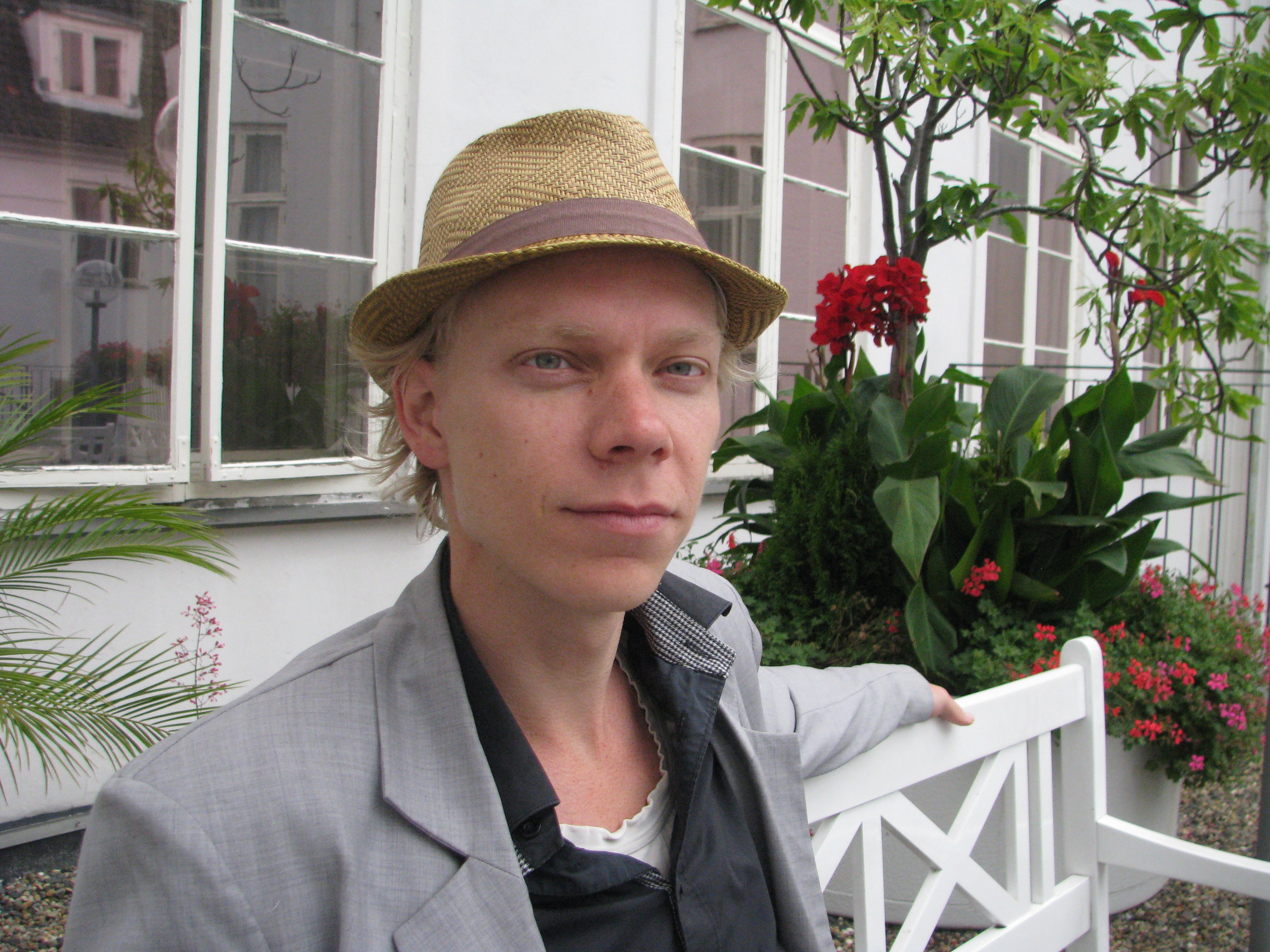 Simon toldam - juli 2013 -éfobo-henning bolte