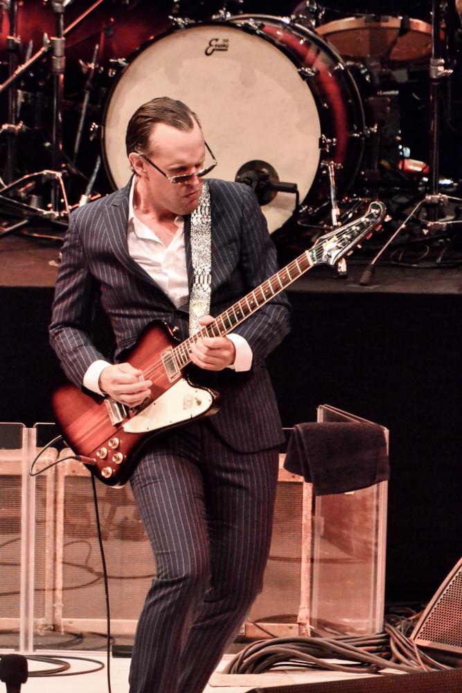 Joe Bonamassa at the NYCB Theatre at Westbury on 11-19-2016. 