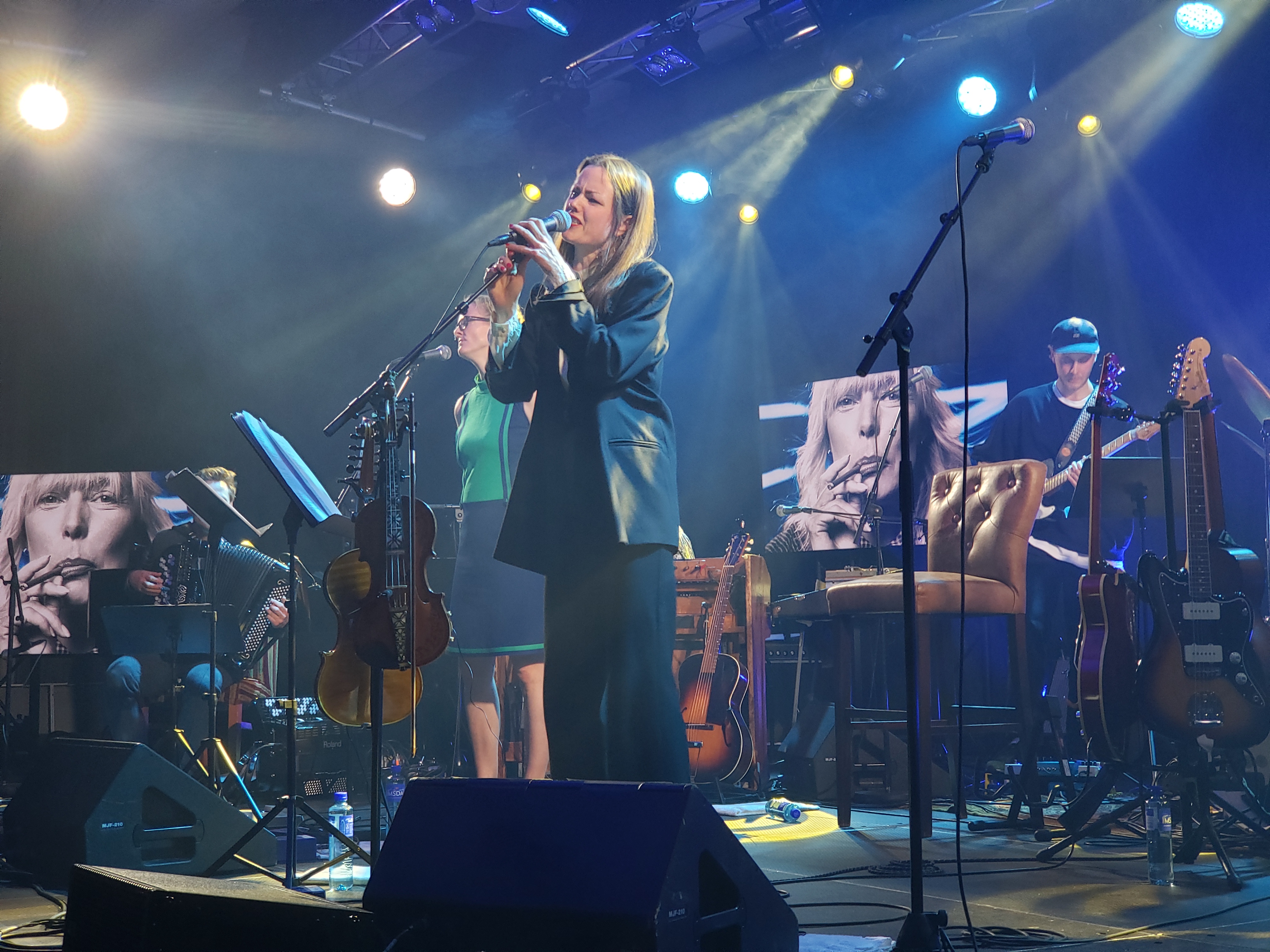 Joni Mitchell tribute, feat. Annlaug Borsheim