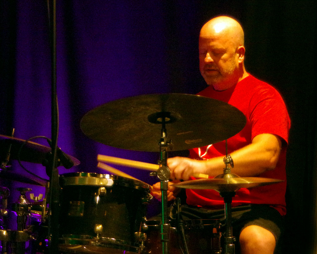 B D Lenz Trio plus Guest