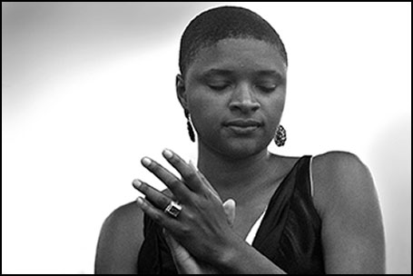 Lizz Wright<br>2003 JVC Jazz Festival in Newport R.I.