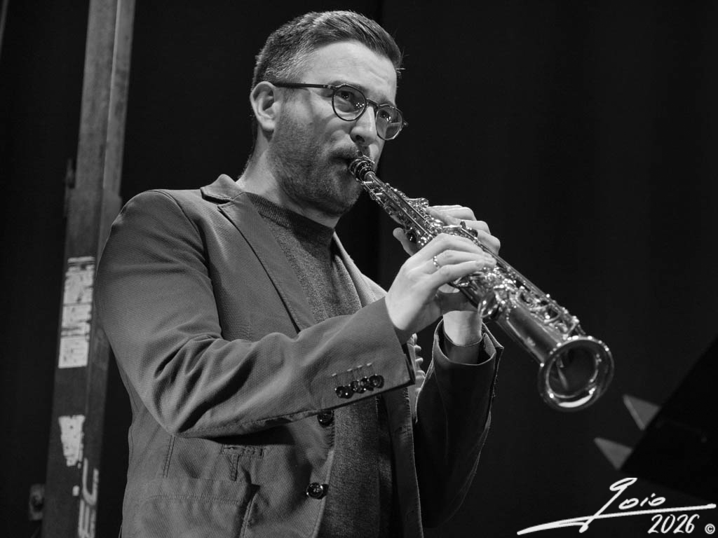 Roberto Nieva-2026 — jazz photo by Goio Villanueva | All About Jazz